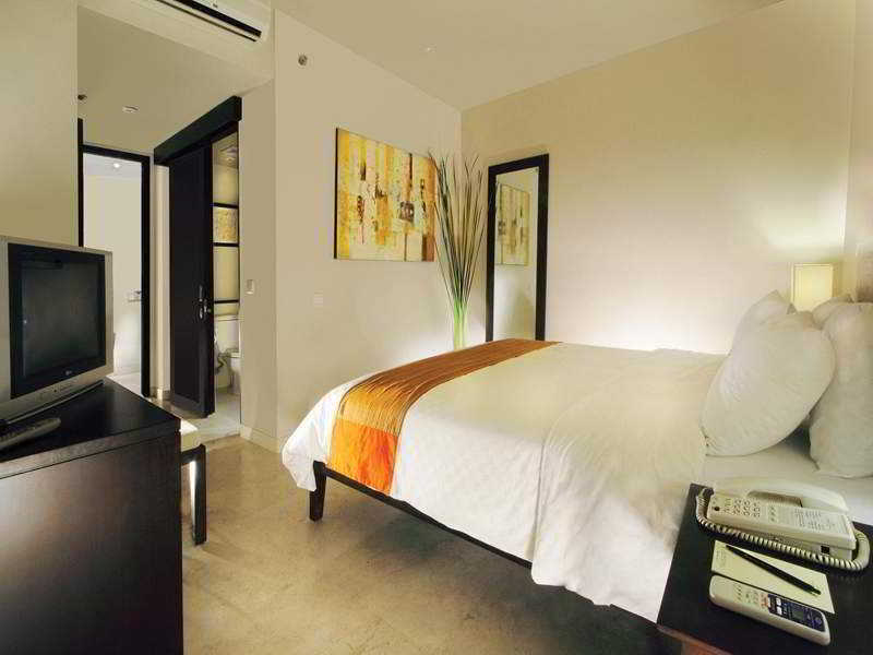 Swiss-Belhotel Bay View Villa Nusa Dua  Exterior photo